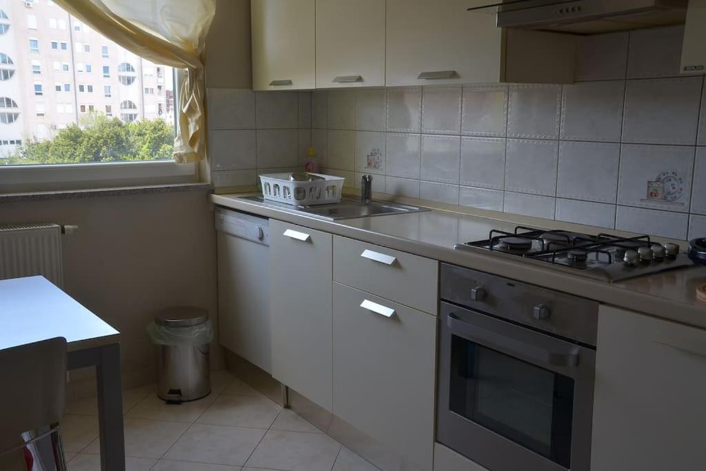 Apartman Ana Pula - Calm, Free Parking, Close To Center Экстерьер фото